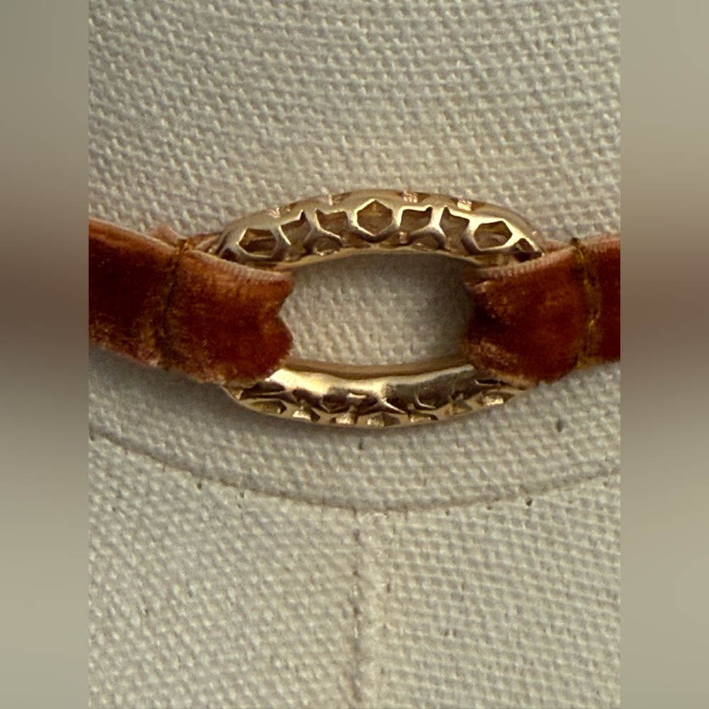 🩵KENDRA SCOTT ROSEGOLD PROTOTYPE CHOCKER🩵 - Picture 3 of 3